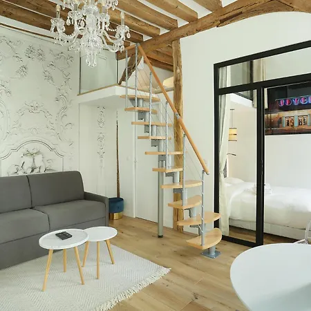 Residence Le Marais By Studio Prestige Paris Exterior photo